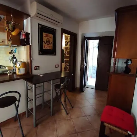 Appartamento Doppia Con Uso Esclusivo Di Bagno E Cucina *