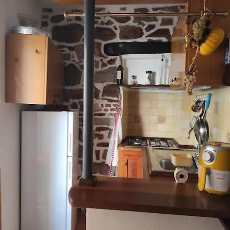 Appartamento Doppia Con Uso Esclusivo Di Bagno E Cucina *